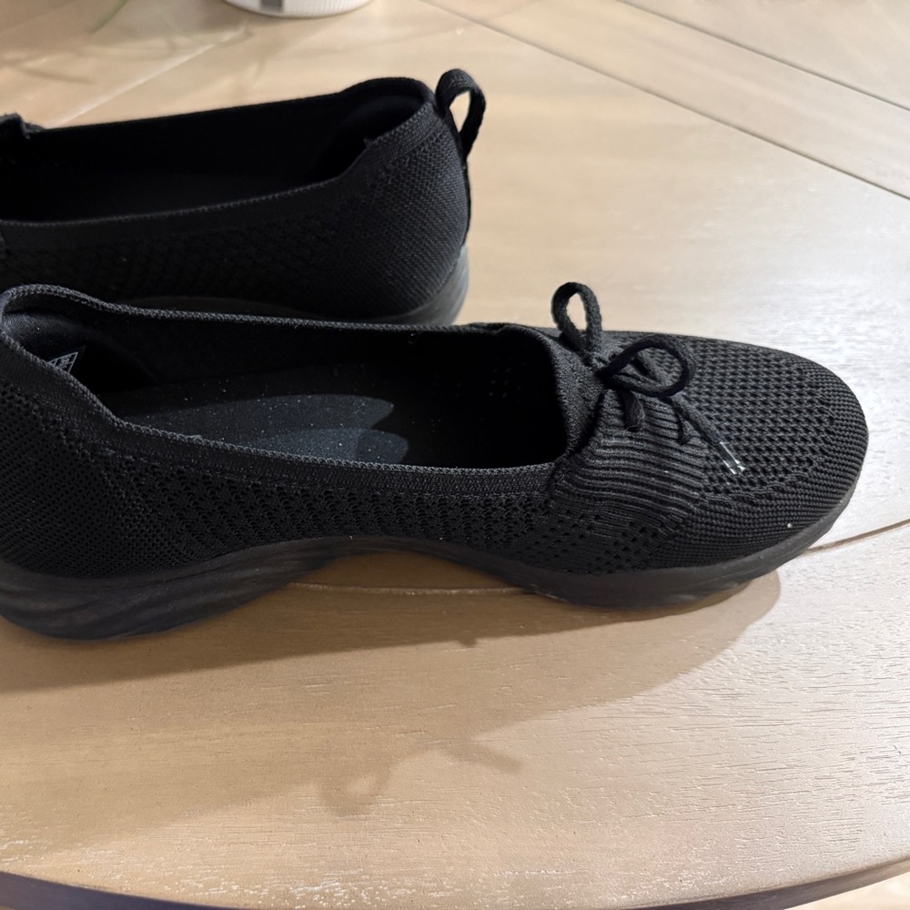 Skechers Women's Black Knit Flats - Picture 12 of 14